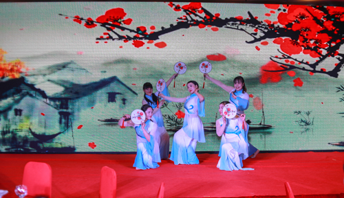 大禹漢光2018年“同心同行，共創(chuàng)未來”主題年會(huì)圓滿成功