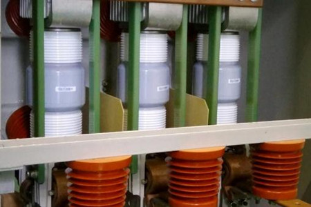 真空滅弧室什么時(shí)候更換合適？