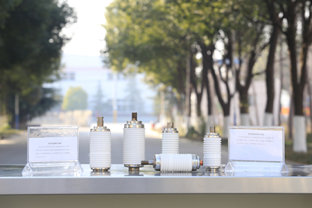 廠家如何采購真空滅弧室？根據(jù)需求進(jìn)行采購！