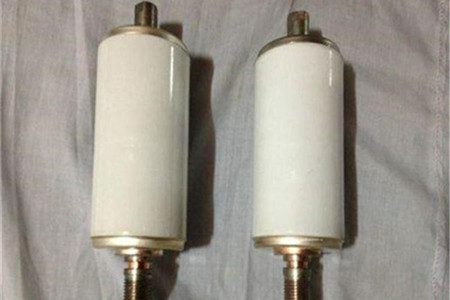 真空開關(guān)管安裝時(shí)必須注意哪幾點(diǎn)？